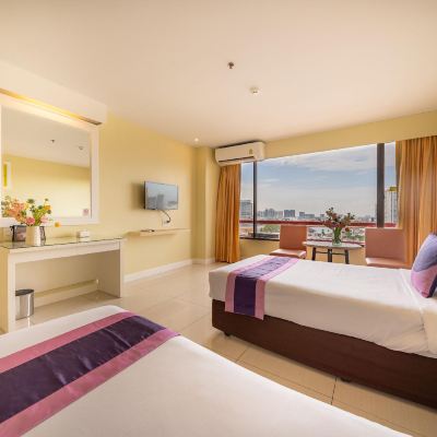 Superior Room with City view