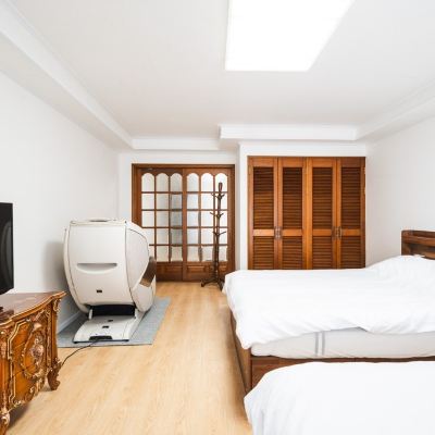 Room 201 (Studio Type / Massage Chair) 백록담민박 쿠폰