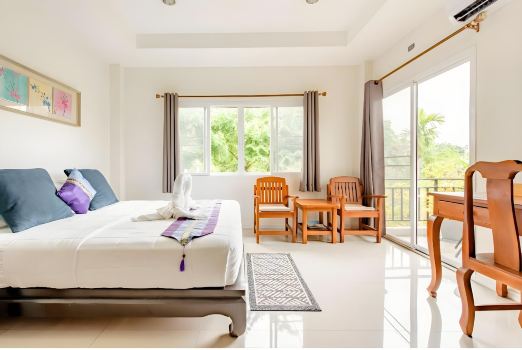 บ้านกลางสวน บางกอบัว