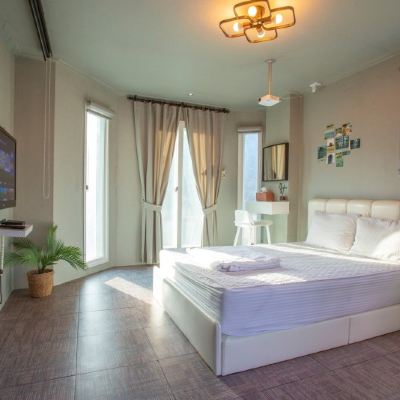 Room 303 / Jet SPA / Beam / Netflix 로망펜션 가평 쿠폰