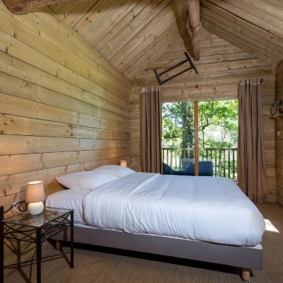 Panoramic Cabin Château de Razay Promo Code