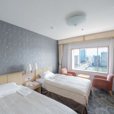 信濃川ビューのスタンダードツインルーム ホテルオークラ新潟 クーポン