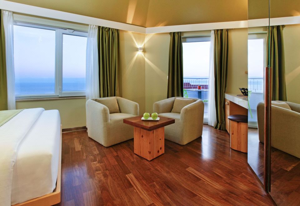 高級雙人或雙床間 - 帶陽臺