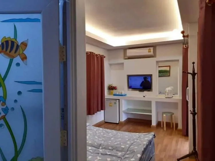 Classic House, 1 Queen Bed, Balcony, Courtyard Area