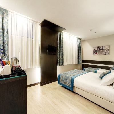 Triple Room-Basement Mukarnas Taksim Hotel Promo Code