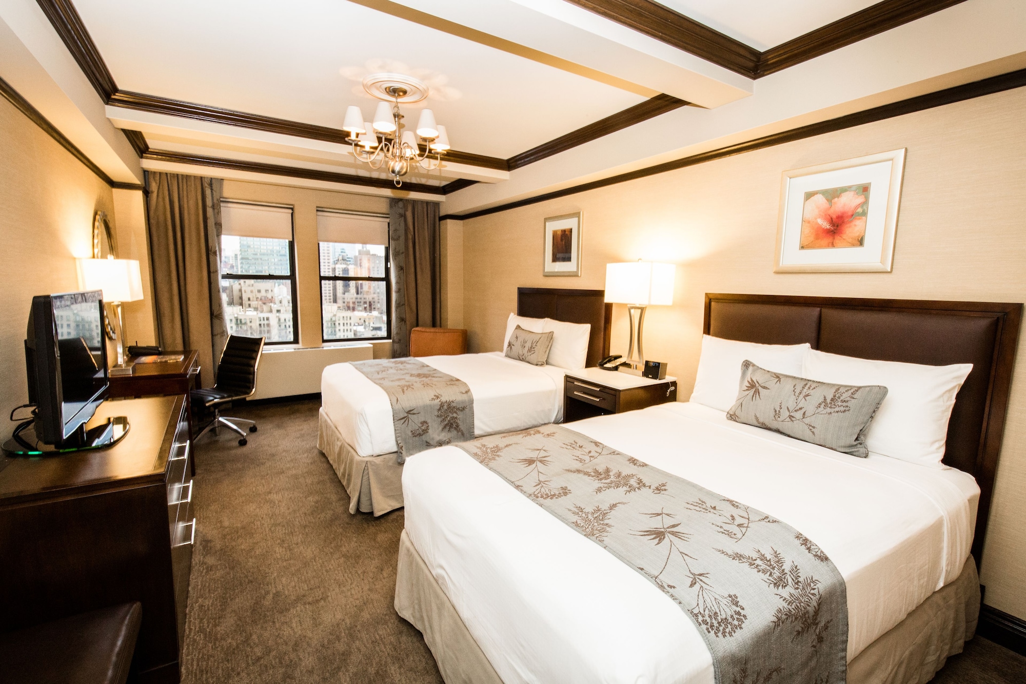 豪华客房， 2 张双人床