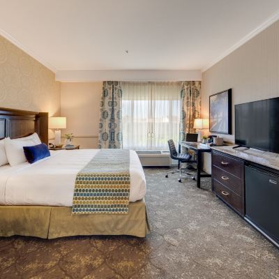 ADA King Accessible Room Ayres Inn-Corona East Los Angeles Promo Code