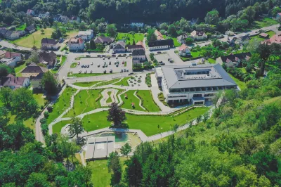 Nuhr Medical - Hotel & Restaurant Hôtels à : 
