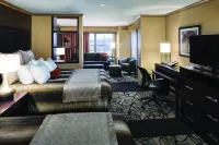 ClubHouse Hotel & Suites Fargo
