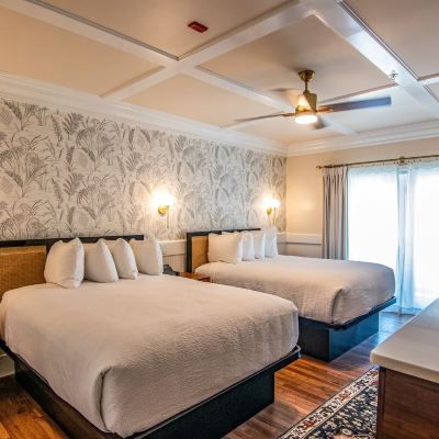 Deluxe Room Gibson Inn Promo Code