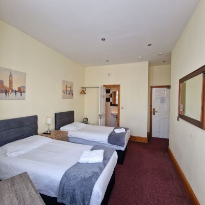 Twin Room Hotel 65 Promo Code