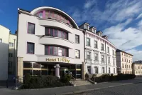Hotel Trinity Hotels in 