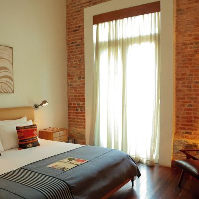 Standard Queen Studio Las Clementinas Promo Code