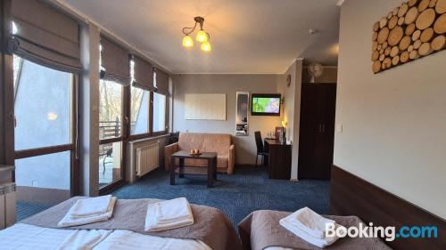 带阳台的三人房