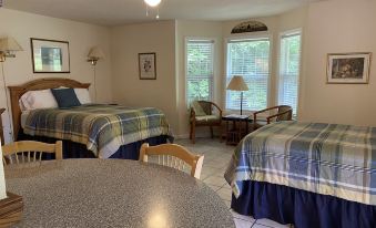 Willowbrook Inn - Housity