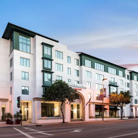 Residence Inn Los Angeles Pasadena/Old Town Отели в г. Пасадина