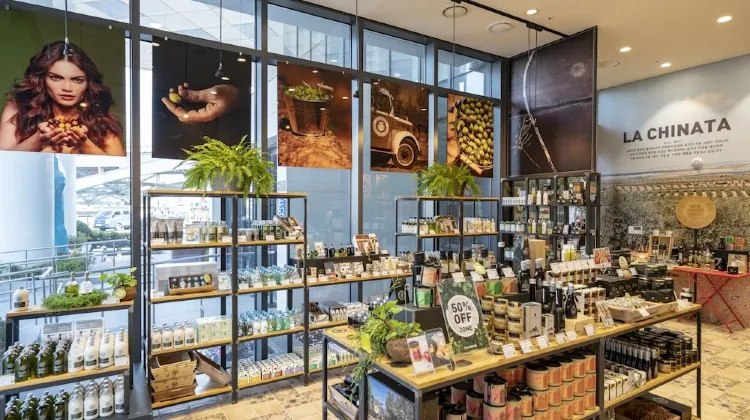 ラヴァルセホテル 食事・レストラン