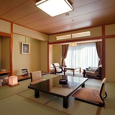 秀峰館和室　渓谷側10畳又は街側12畳（景観おまかせ） あさやホテル クーポン