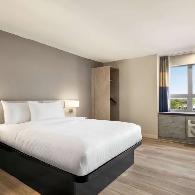 Queen Room With Mobility Accessible Roll-in Shower-Non-Smoking Microtel Inn & Suites by Wyndham Dorval Promo Code