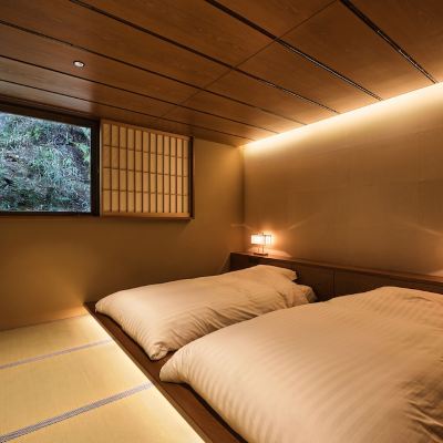 Suite Japanese Style Room with Outdoor Bathtub Honjin