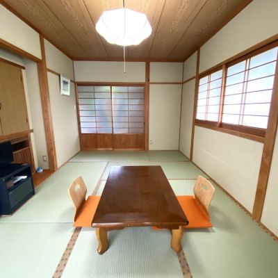 Japanese Style Triple Room with Shared Bathroom