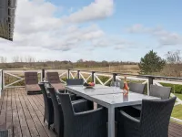 "Ylermi" - 1.5km from the Sea Hotels in Dronningmølle