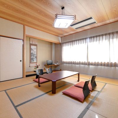 Japanese-Style Room with Bath
