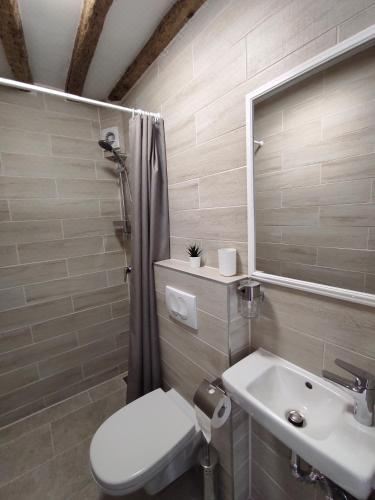 双人房（带独立浴室）