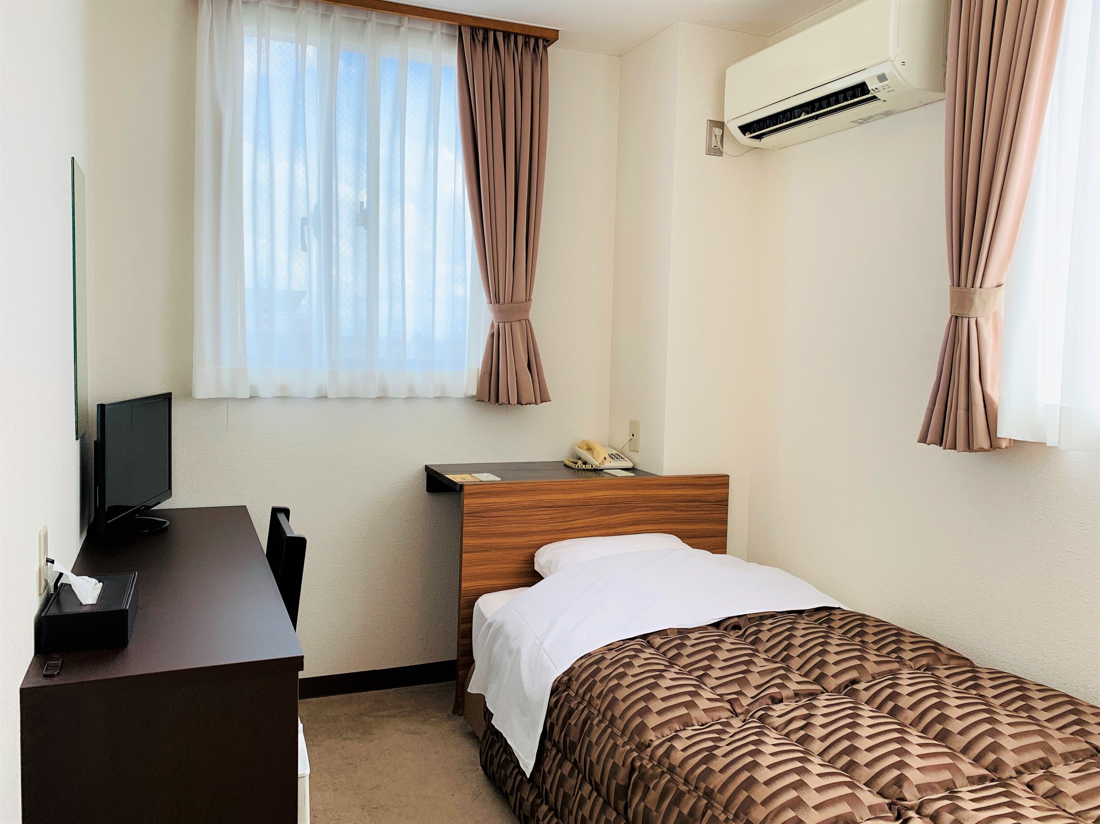 单人房（可吸烟）