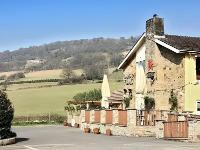 Lamb & Flag Inn Hotels in 