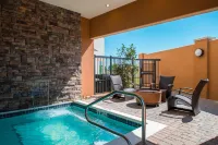 Courtyard Columbus