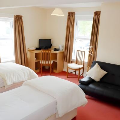 Double Room-Large-Ensuite With Shower The Trout Inn Promo Code