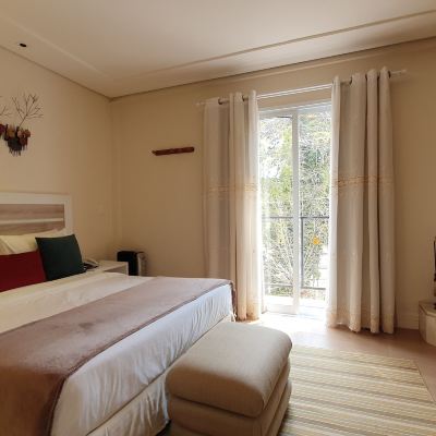 Super Deluxe Suite Annecy Pousada Promo Code