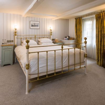 Signature Plus Townhouse Double Room Crown Hotel Promo Code
