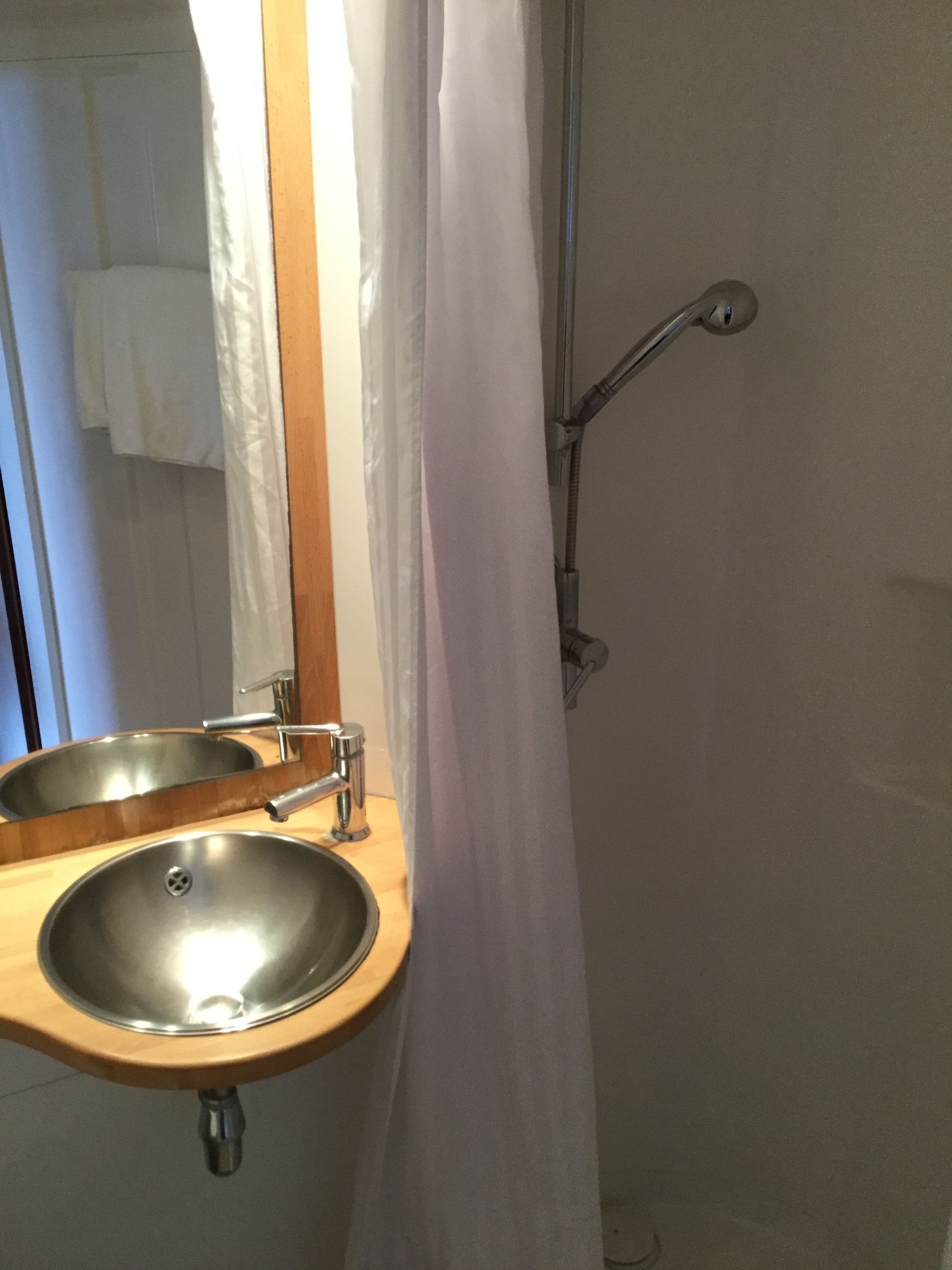 一室套房，小厨房（Stylosuite V2.0）