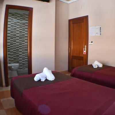 Hostal Alamare Hoteles cerca de Cerro - Amate