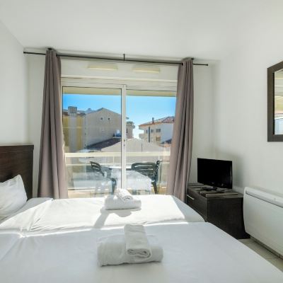 高級一室房 渣油康城法斯迪瓦勒酒店優惠