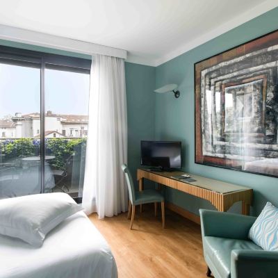 Classic Double Room, 1 Queen Bed, Balcony, City View 斯帕達裏大教堂酒店優惠