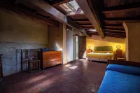 Rocca Calascio - Albergo Diffuso Hotels in 