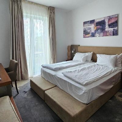 Suite with Sea View Iaki Hotel Promo Code