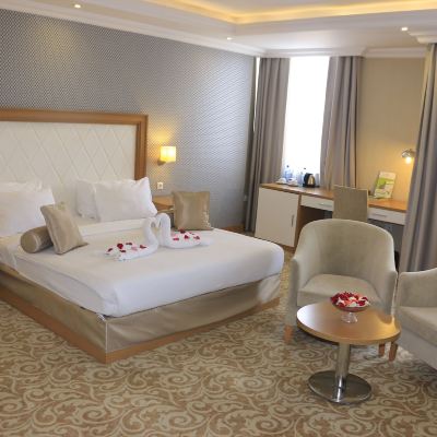 Double Room With Balcony And City View Momona Hotel Promo Code