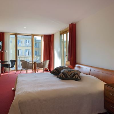 Corner Room Hotel Saratz Promo Code
