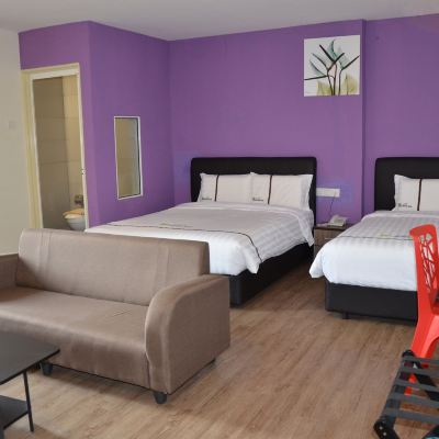 Triple Room Riverview Hotel Promo Code