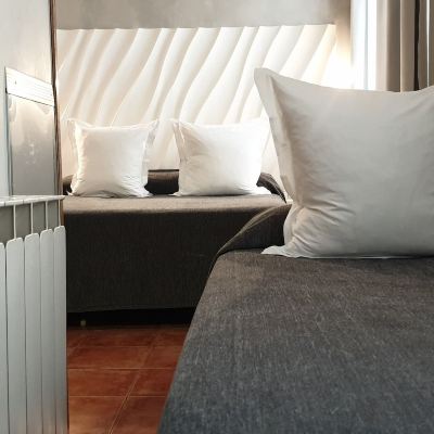 Family Room, Private Bathroom (Interior) Hostal Las Fuentes Promo Code