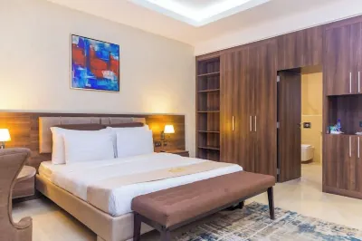 Bishop's Apartments and Suites Hotele w: 