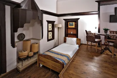 Old House Hotel&Pub Ξενοδοχεία στην πόλη 