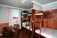 Genevieve Bay Inn Các khách sạn ở 