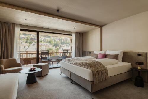 豪华双人房（带阳台）