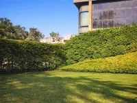 โรงแรมอาโชกา (ทะเลสาบนัคกี - 450 เมตร) โรงแรมในเมาท์ อาบู