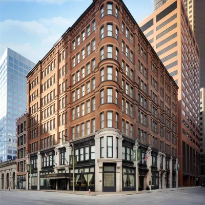 Hilton Pennywell St. Louis at the Arch Hotels near Old Courthouse